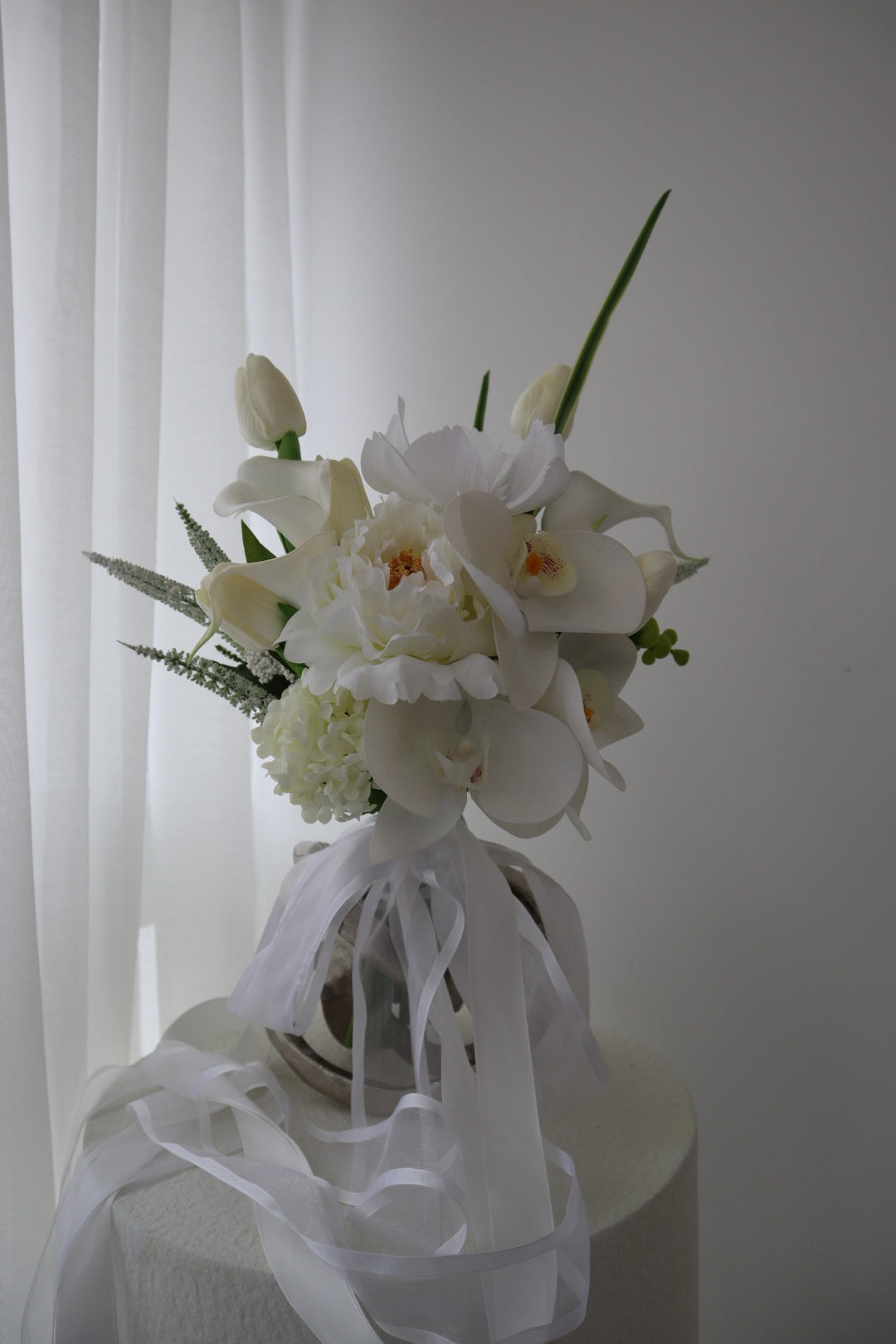 Modern Classic White Delight Silk Wedding Bouquet