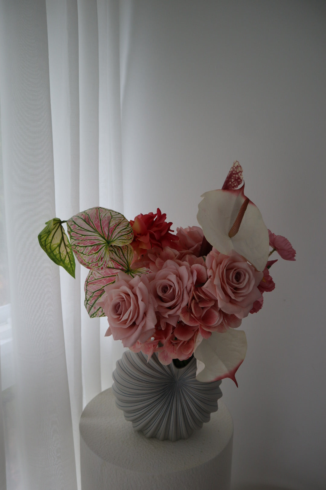 Sophisticated Mauve: Artfully Layered Silk Bridal Bouquet