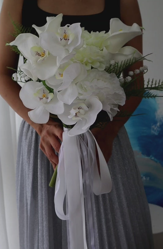 Sculptural White Splendor Wedding Bouquet