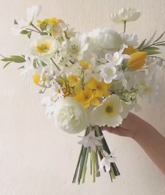 Golden Meadow – Wildflower Silk Wedding Bouquet