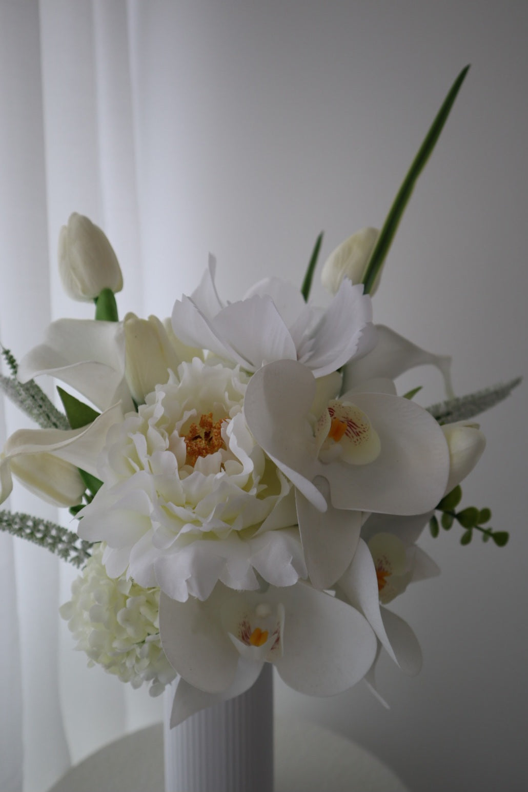 Modern Classic White Delight Silk Wedding Bouquet