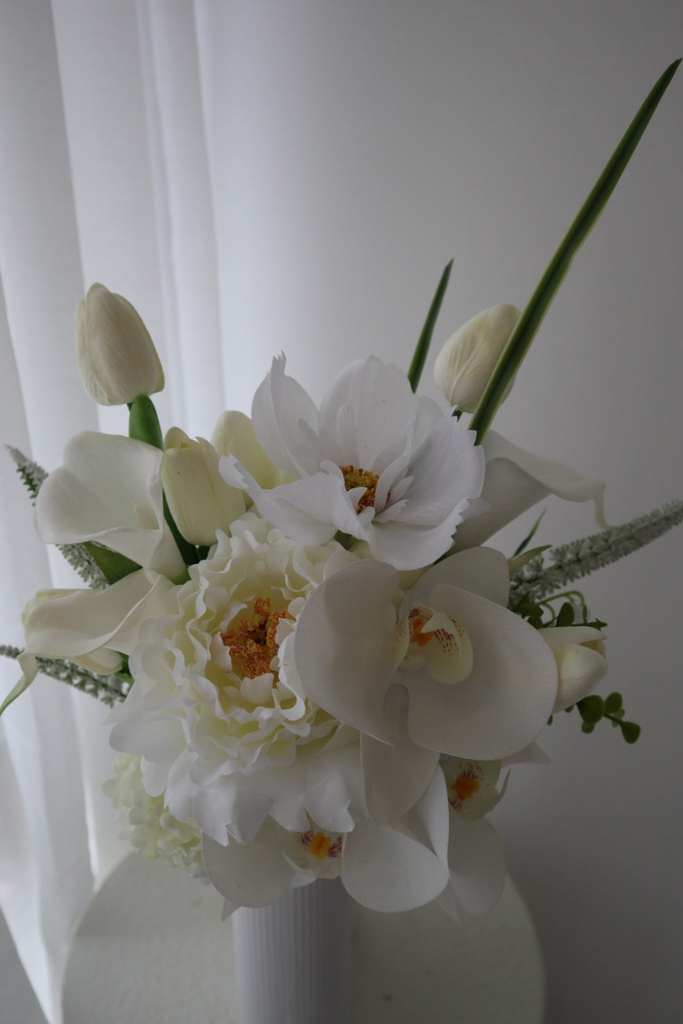 Modern Classic White Delight Silk Wedding Bouquet